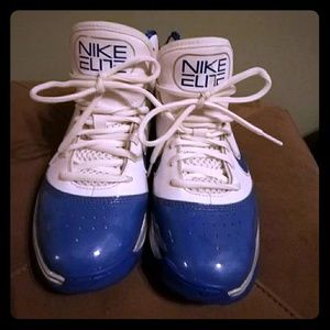 Women's Nike Basketball Shoes